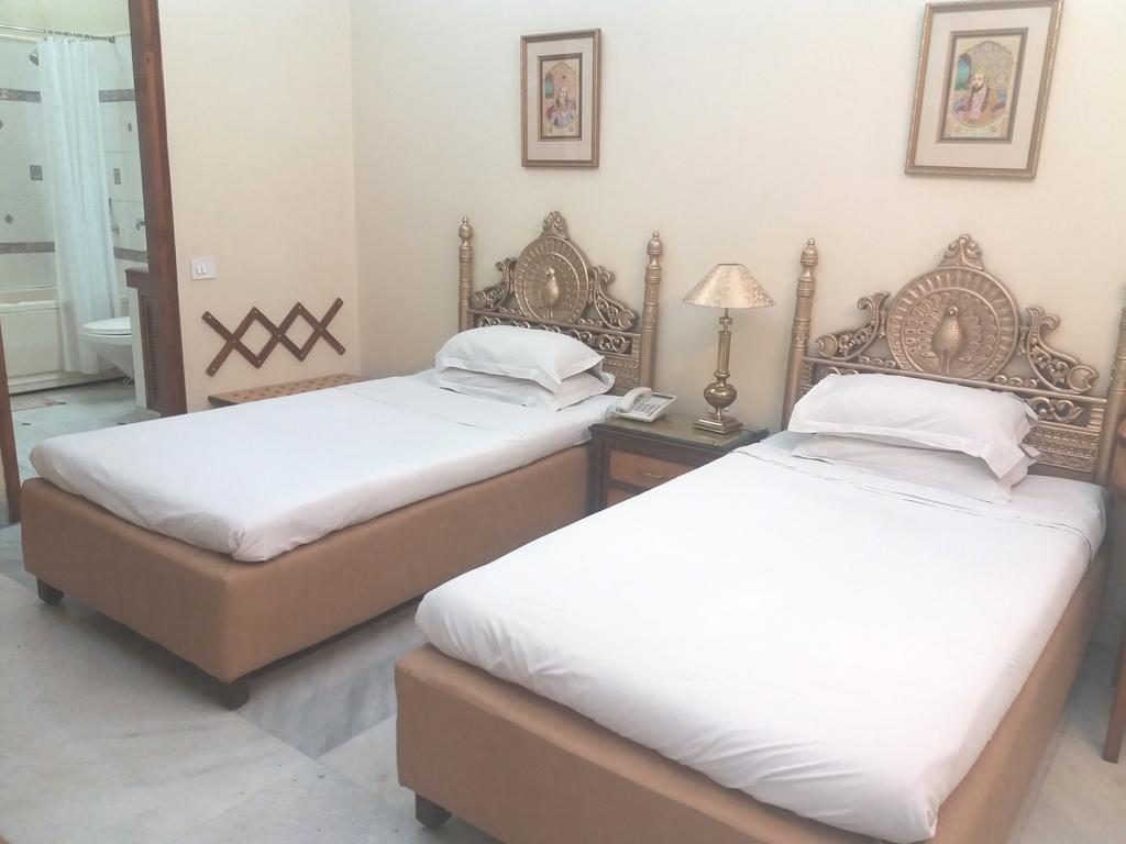 Bajaj Indian Home Stay New Delhi Buitenkant foto