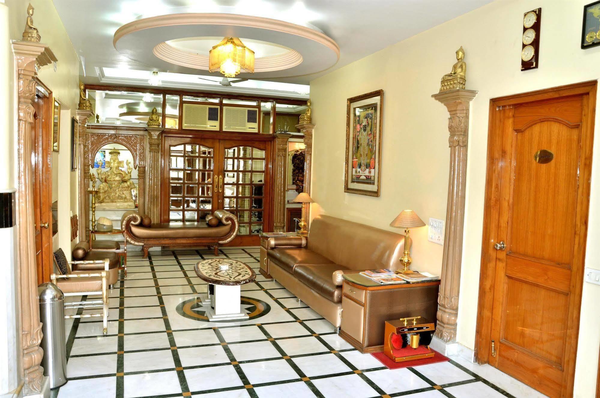 Bajaj Indian Home Stay New Delhi Buitenkant foto