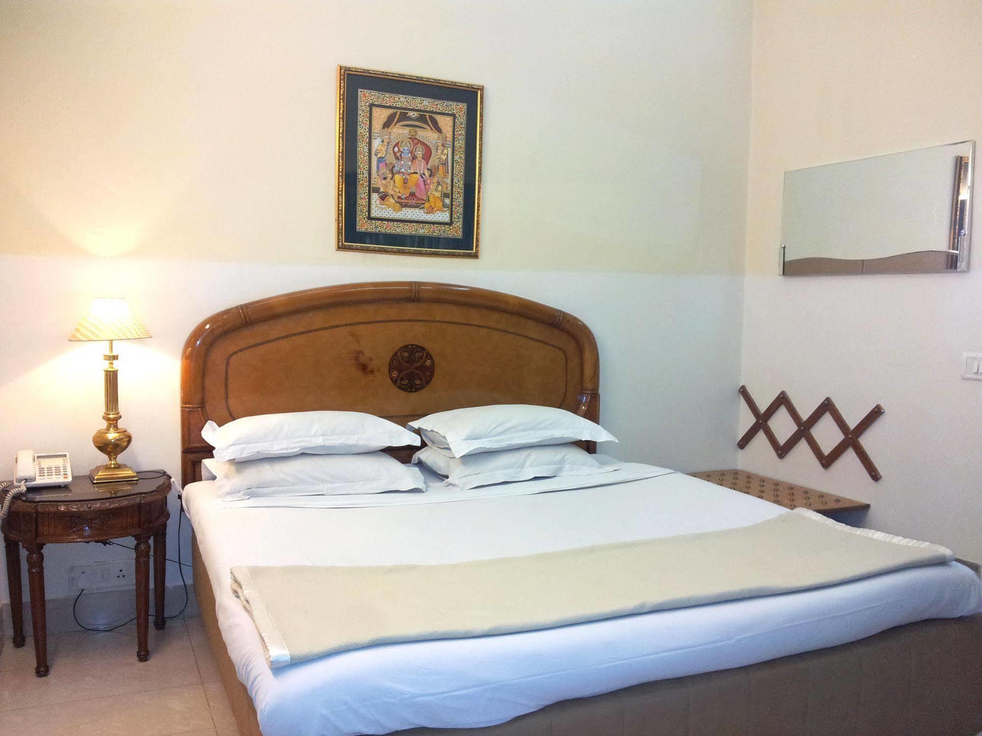 Bajaj Indian Home Stay New Delhi Buitenkant foto