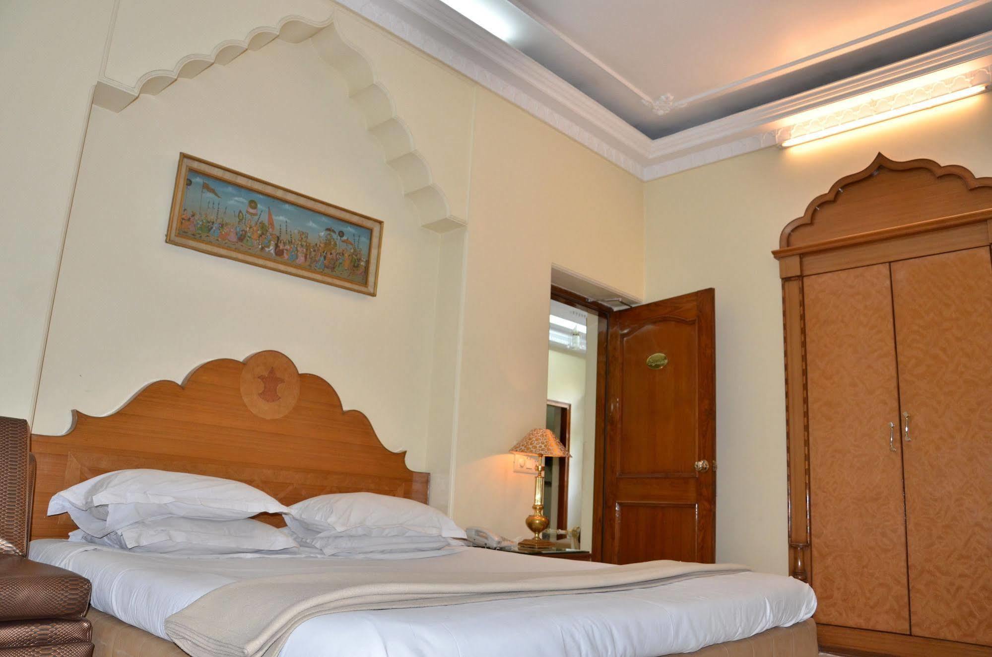 Bajaj Indian Home Stay New Delhi Buitenkant foto